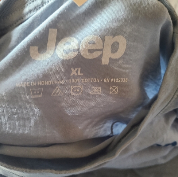 Jeep shirt size xl - Picture 3 of 4